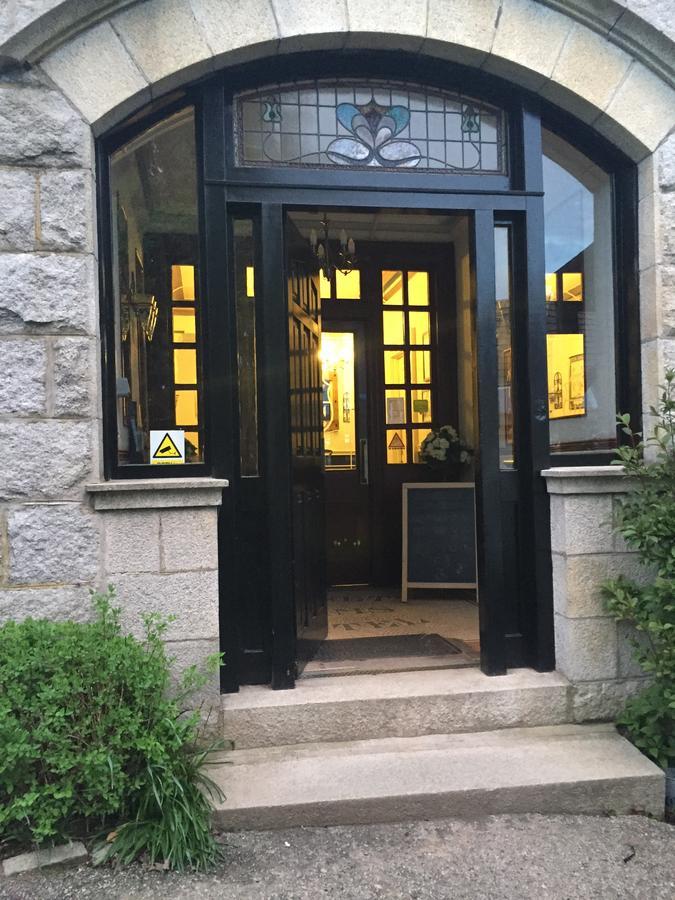 Burnett Arms Hotel Inverurie Ngoại thất bức ảnh